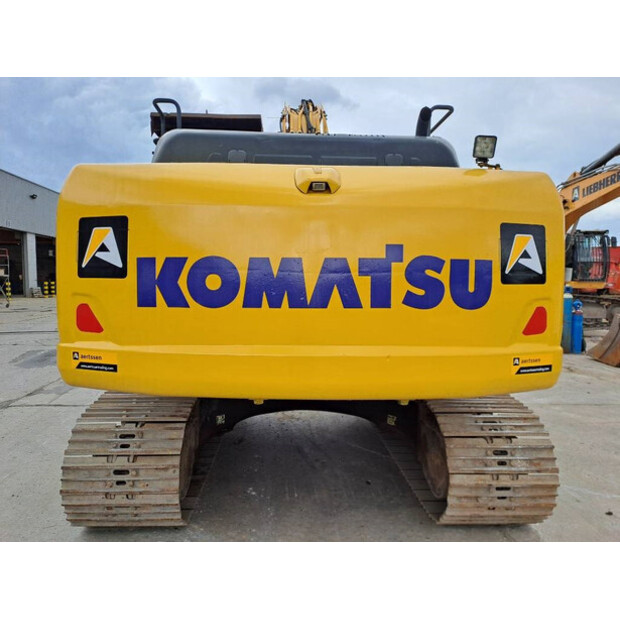 2016 Komatsu HB 215 LC-2-43777201