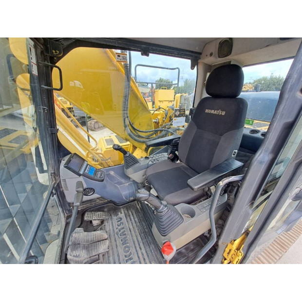 2016 Komatsu HB 215 LC-2-43777229