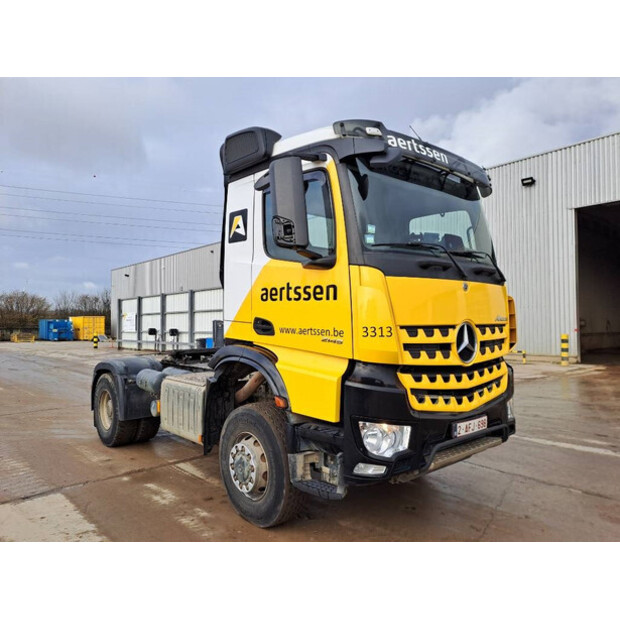 2021 مرسيدس بنز Arocs 2045-43777516