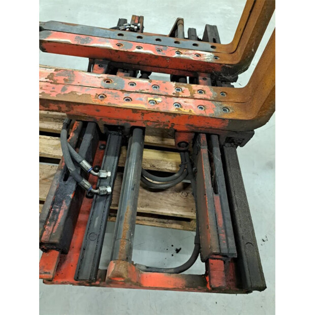 2011 Kaup 2T429-43777814