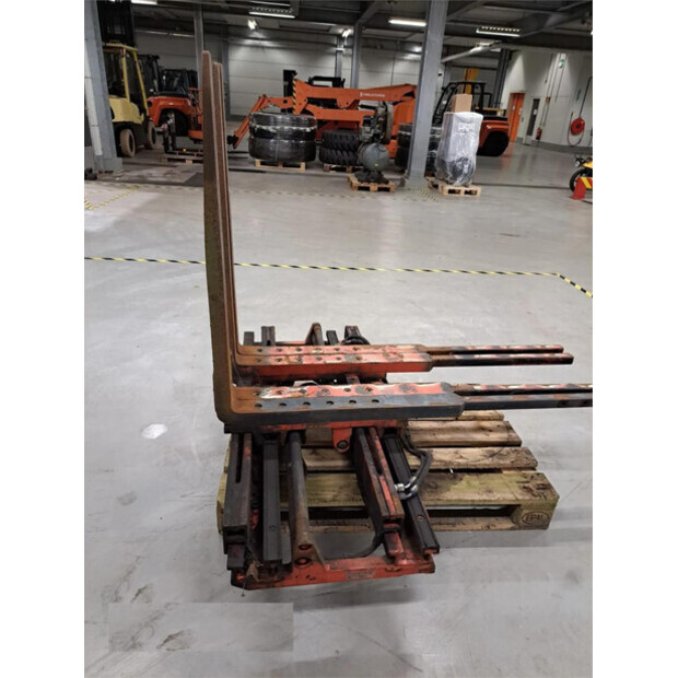 2011 Kaup 2T429-43777816