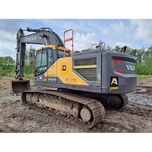 2017 Volvo EC300EL-43777823