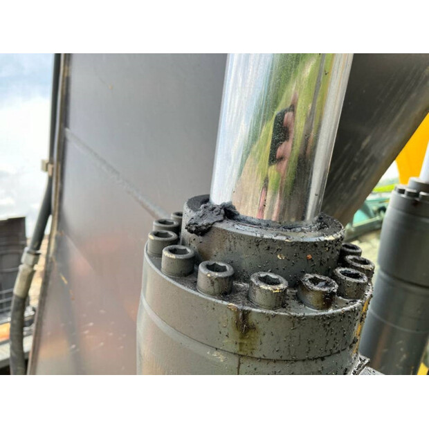 2017 Volvo EC300EL-43777845