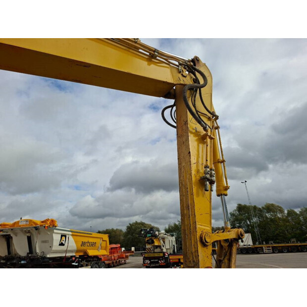 2021 Komatsu HB 215 LC-3-43778270