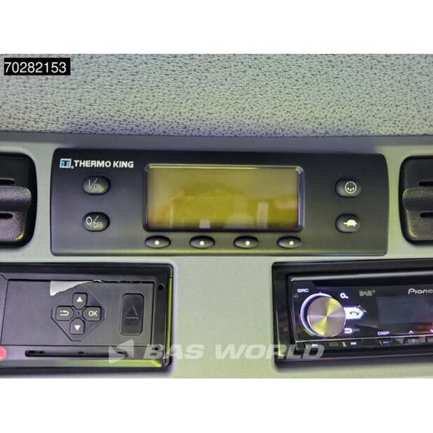 2017 Mercedes-Benz Atego 1524-43780513