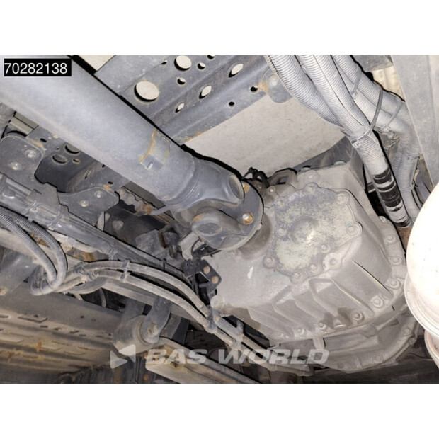 2018 Mercedes-Benz Atego 1524-43780589