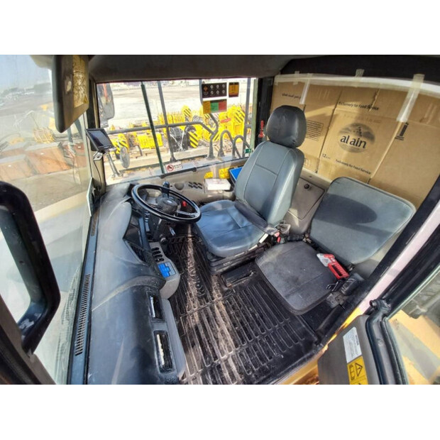 2017 Komatsu HM400-3R-43780747