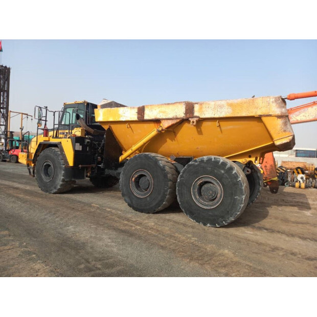 2017 Komatsu HM400-3R-43780797