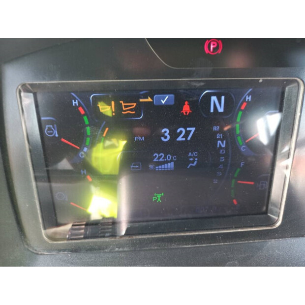 2017 Komatsu HM400-3R-43780817