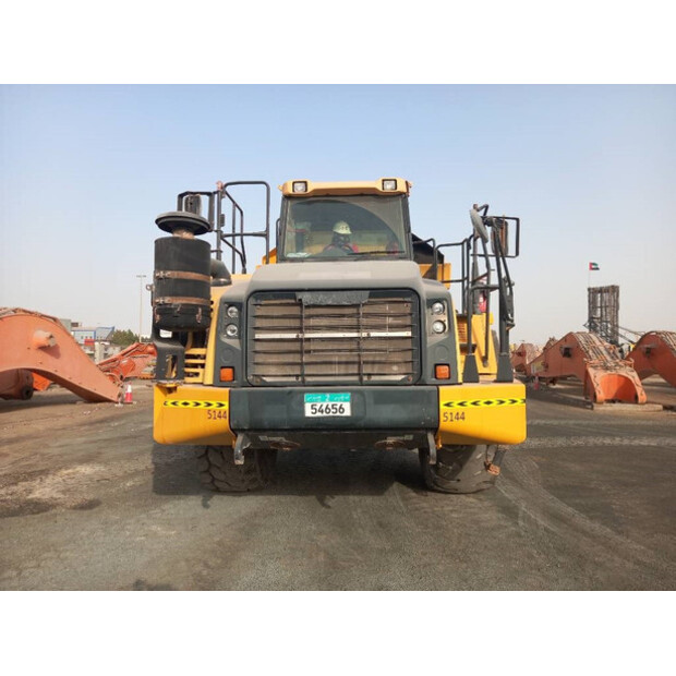 2017 كوماتسو HM400-3R-43780913