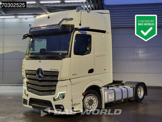 صورة ل رؤوس شاحنات 2021 مرسيدس بنز ACTROS 1845