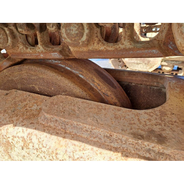 2018 Hitachi ZX300LC-6-43781278