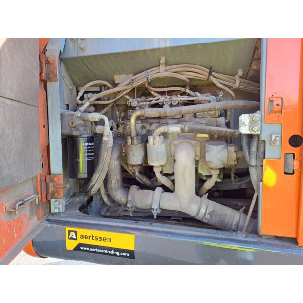 2018 Hitachi ZX300LC-6-43781281