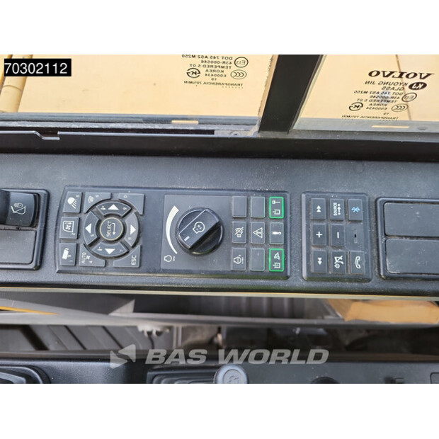 2020 Volvo EW60E-43781513