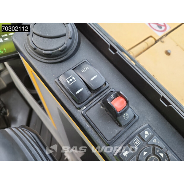 2020 Volvo EW60E-43781515