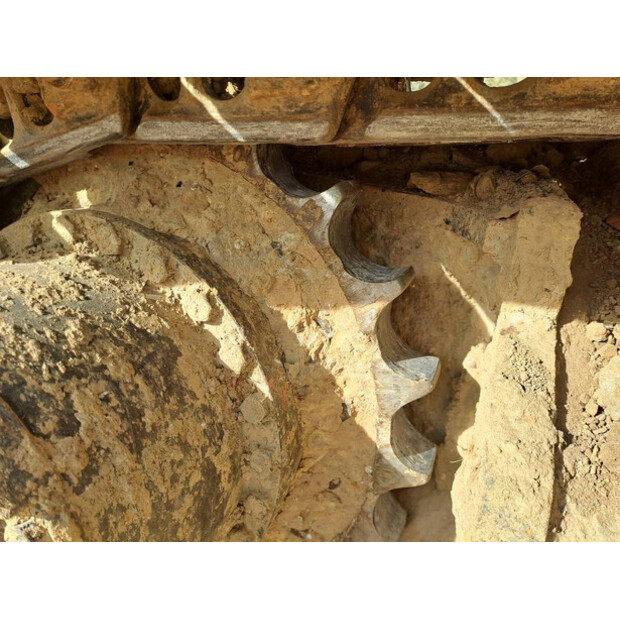 2011 Hitachi ZX225USLC-3-43781561