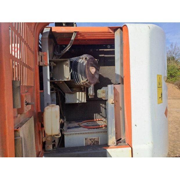 2011 Hitachi ZX225USLC-3-43781562