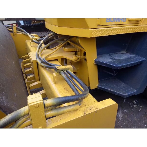 2019 BOMAG BW213D-43781601