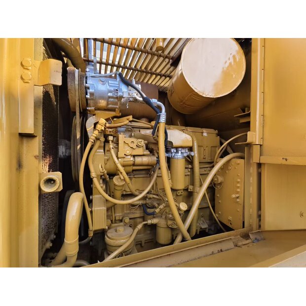 2018 Caterpillar 938F-43781686