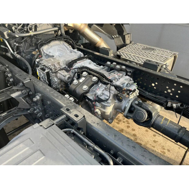 2025 Mercedes-Benz AROCS 3340-43781901