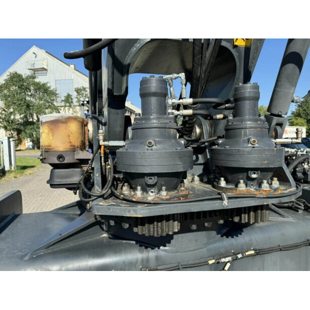 2017 KALMAR DRG100-54S6-43782167