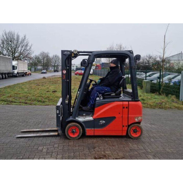 2017 ليندي E16PH-43782288