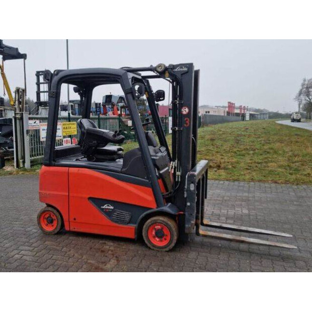 2017 ليندي E16PH-43782291