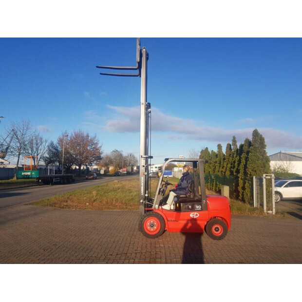 2021 إي بي EFL302-43782337