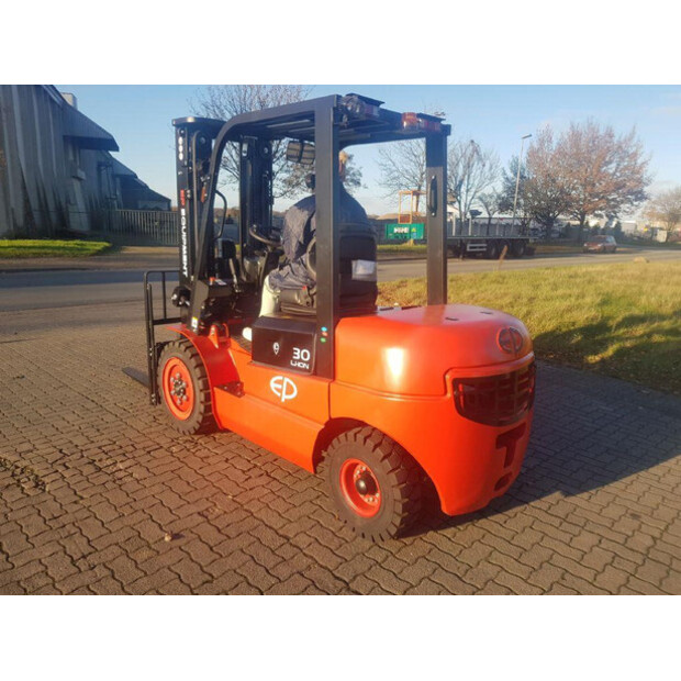 2021 إي بي EFL302-43782340