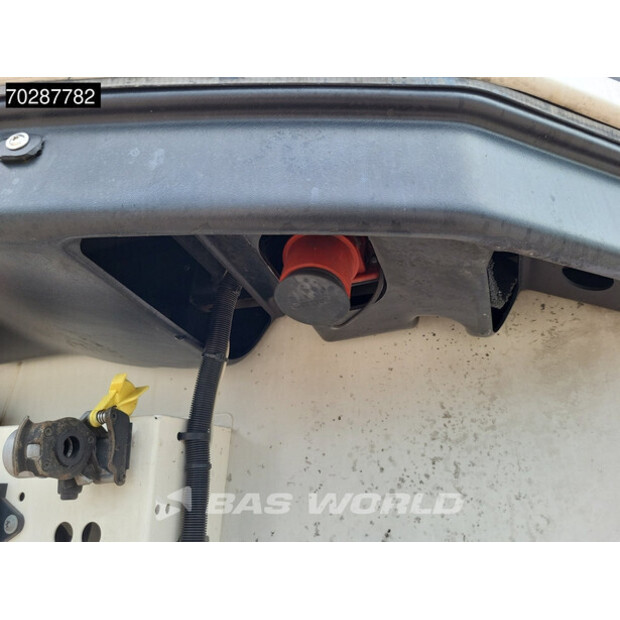 2020 كرون Carrier Vector 1550-43782433