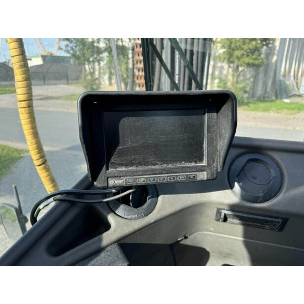 2018 اس ام في 20-1200C-43782542