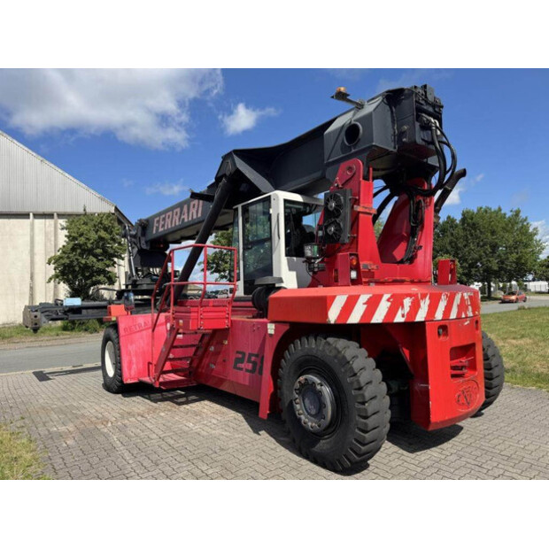 2013 CVS Ferrari F258.6-43782558