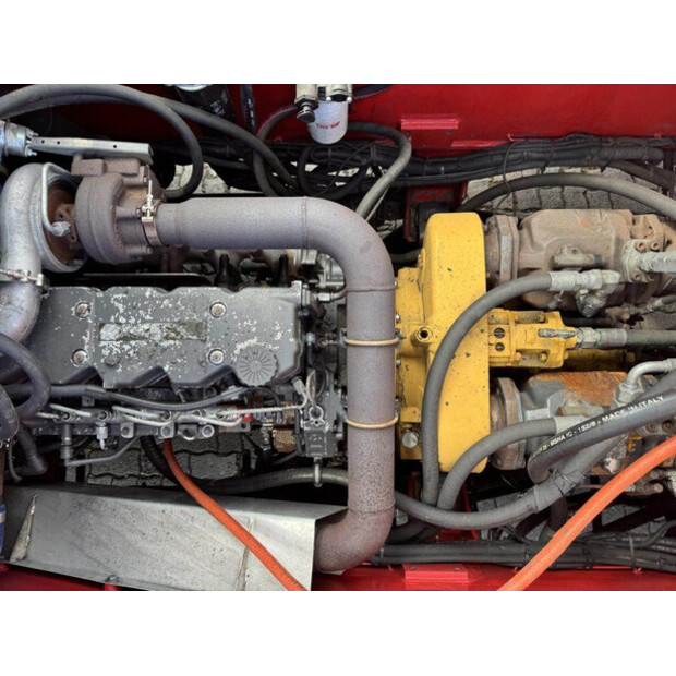 2013 CVS Ferrari F258.6-43782562