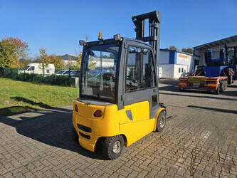 2010-jungheinrich-efg430-1385197-43782631