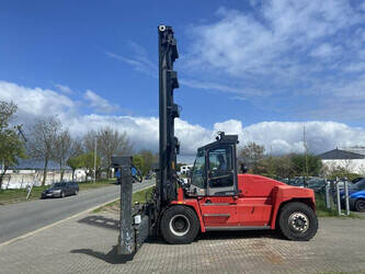 Image de CHARIOTS ÉLÉVATEURS POUR CONTENEURS 2014 KALMAR DCE70-35E4