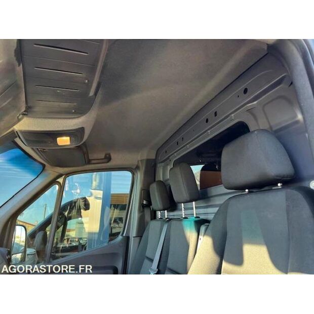 2020 Mercedes-Benz SPRINTER-43798046