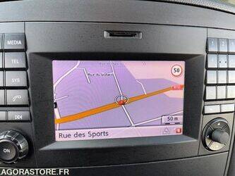 2018-mercedes-benz-vito-1385519-43798689