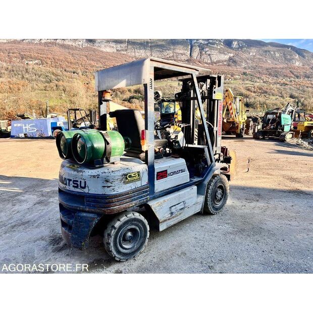 1995 كوماتسو FG25T-11E-43798707