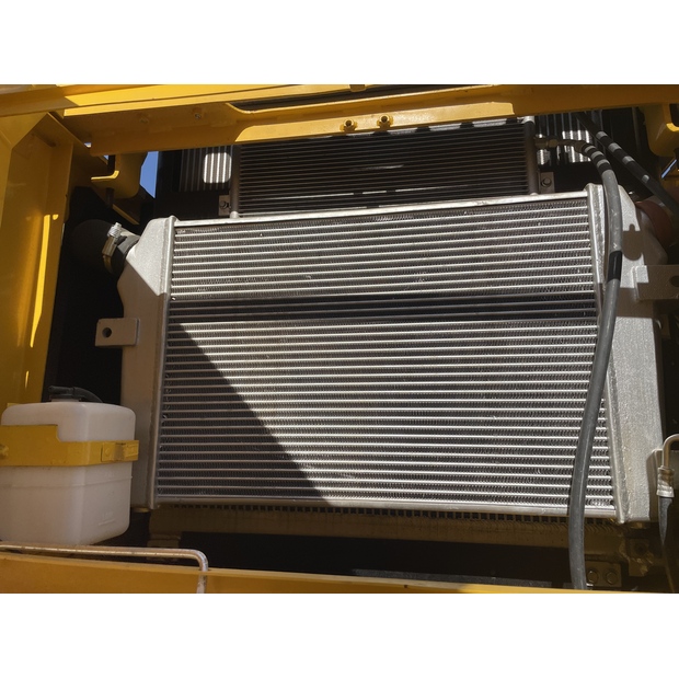 2023 Komatsu PC360-43798731