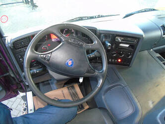 2012-scania-p230-1385527-43798857