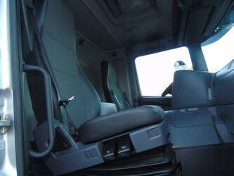 2014-scania-p310-43798935