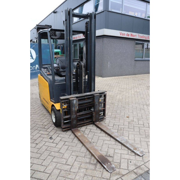 2011 Jungheinrich EFG216K-43799362