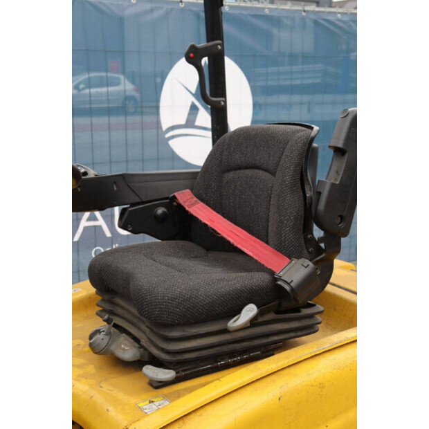 2016 Yale ERP16VF-43799570