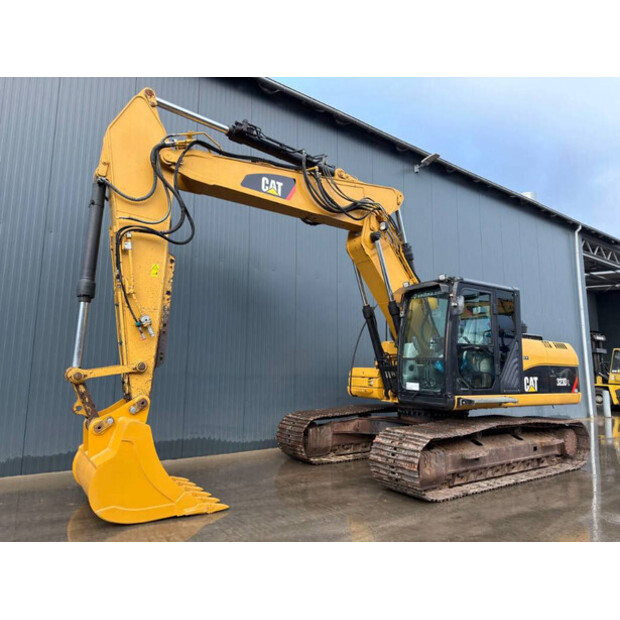 2010 Caterpillar 323DL-43800666