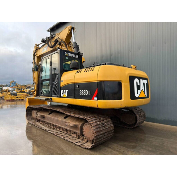 2010 Caterpillar 323DL-43800669