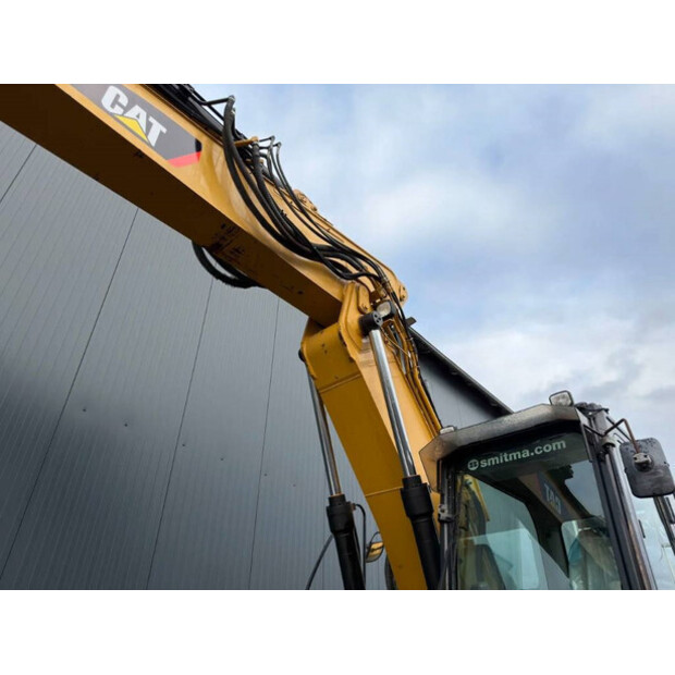 2010 Caterpillar 323DL-43800719