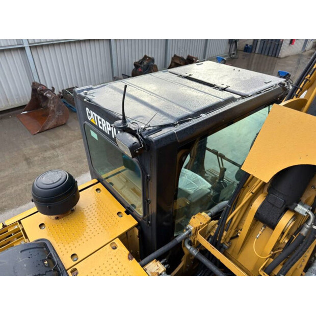 2010 Caterpillar 323DL-43800737