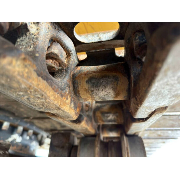 2010 Caterpillar 323DL-43800755