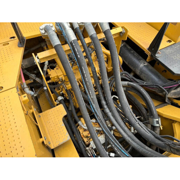 2014 Caterpillar 374FL ME-43800854