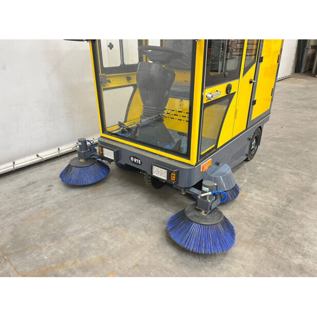 2025 RTE ST150-43800863